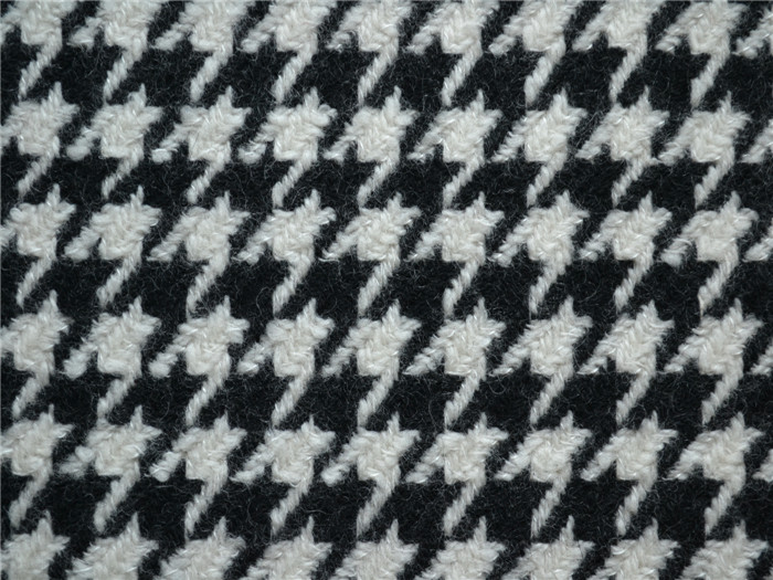 BLACK/WHITE CHECK  18010